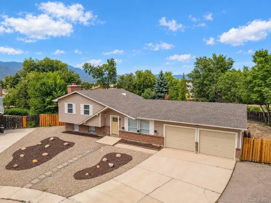 4020 Manzana Ct, Colorado Springs, CO 80911 - #3