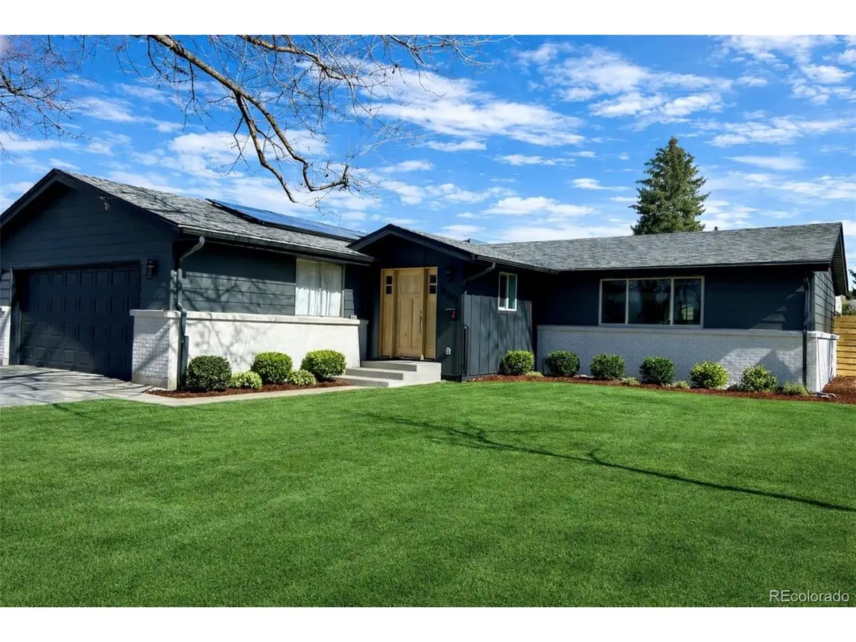 6272 S Garfield Dr, Centennial, CO 80121 - #1