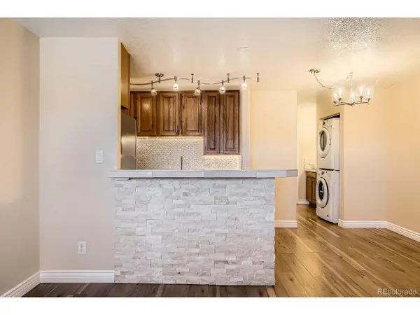 5402 Carr St #102, Arvada, CO 80002