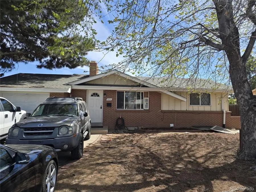 926 Potomac Ct, Aurora, CO 80012 - #2