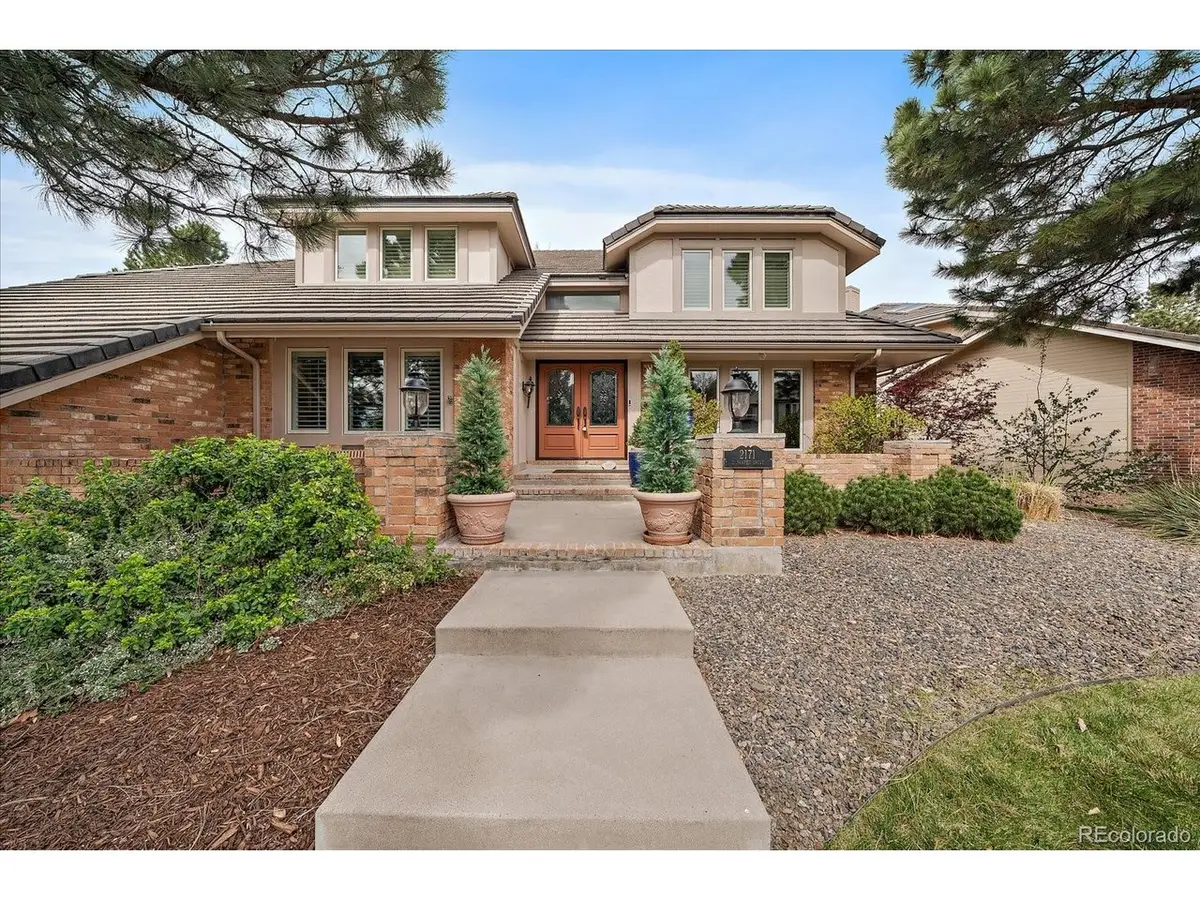 2171 S Parfet Dr, Lakewood, CO 80227 - #1