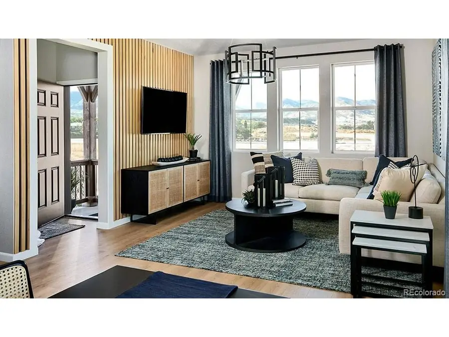 23732 E 33rd Pl, Aurora, CO 80019 - #3