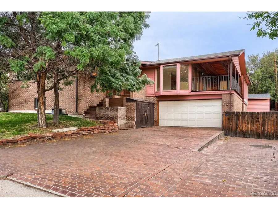 8221 W 70th Ave, Arvada, CO 80004 - #3
