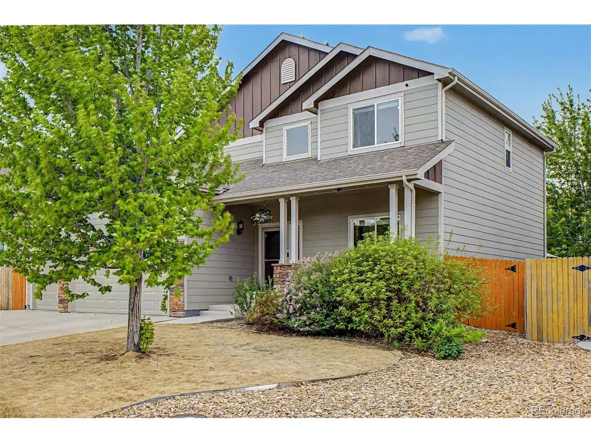 2720 Bridle Dr, Mead, CO 80542 - #1