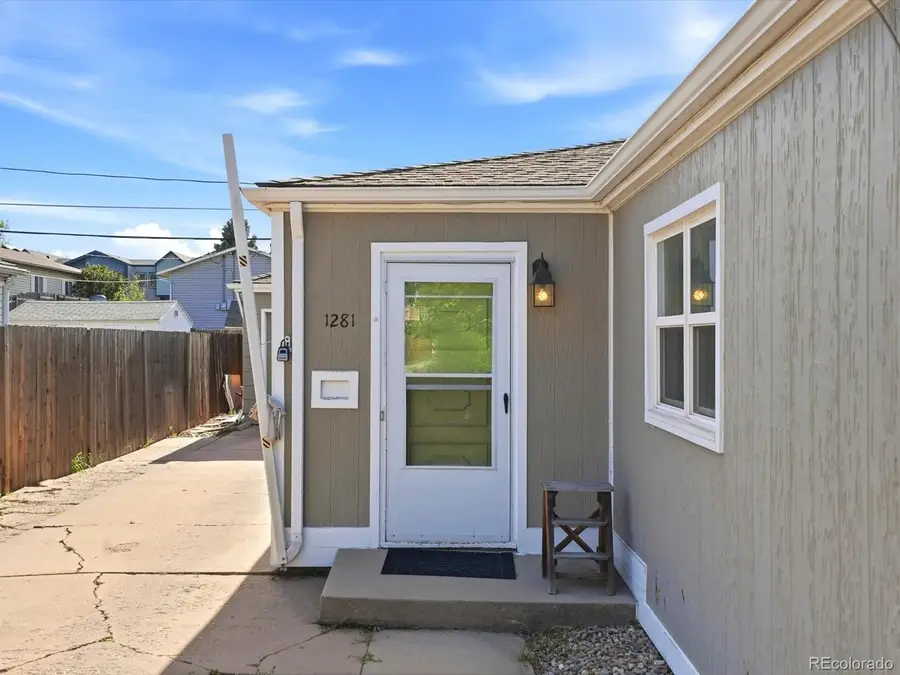 1281 Alton St, Aurora, CO 80010 - #3