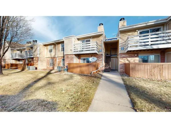 3324 S Ammons St #103, Lakewood, CO 80227