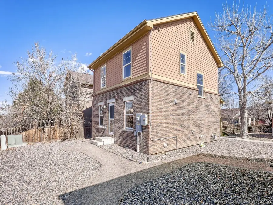 23341 E Saratoga Cir, Aurora, CO 80016 - #2