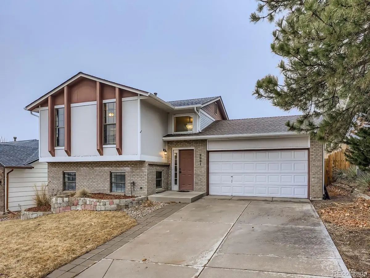 2001 Vineyard Dr, Castle Rock, CO 80104 - Image #1