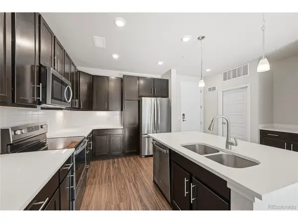 420 E Fremont Pl #206, Littleton, CO 80122