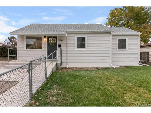 2241 Oak Pl, Thornton, CO 80229