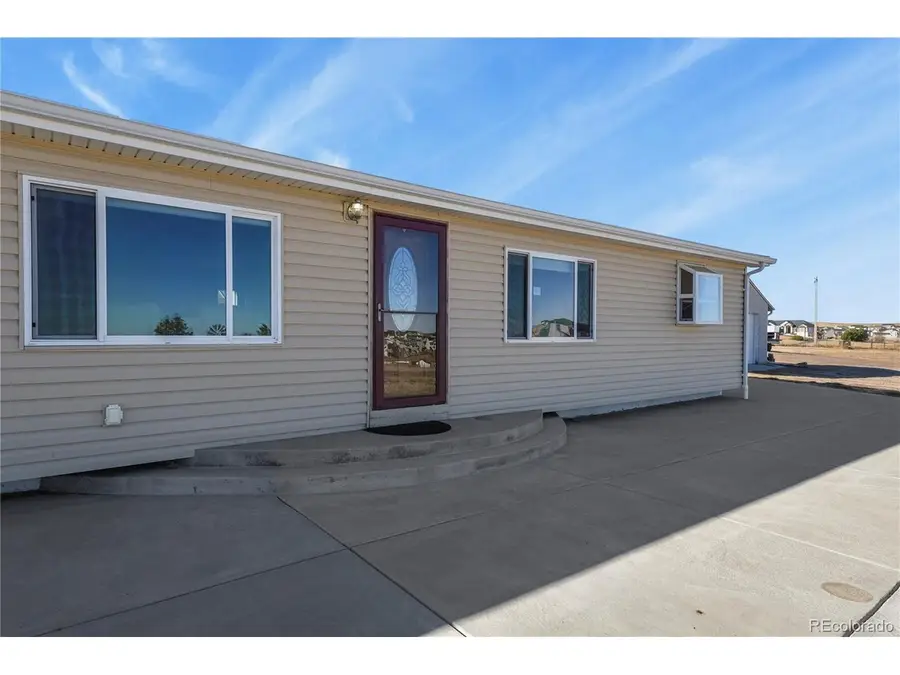 38855 Kittridge Pl, Elizabeth, CO 80107 - Image #2