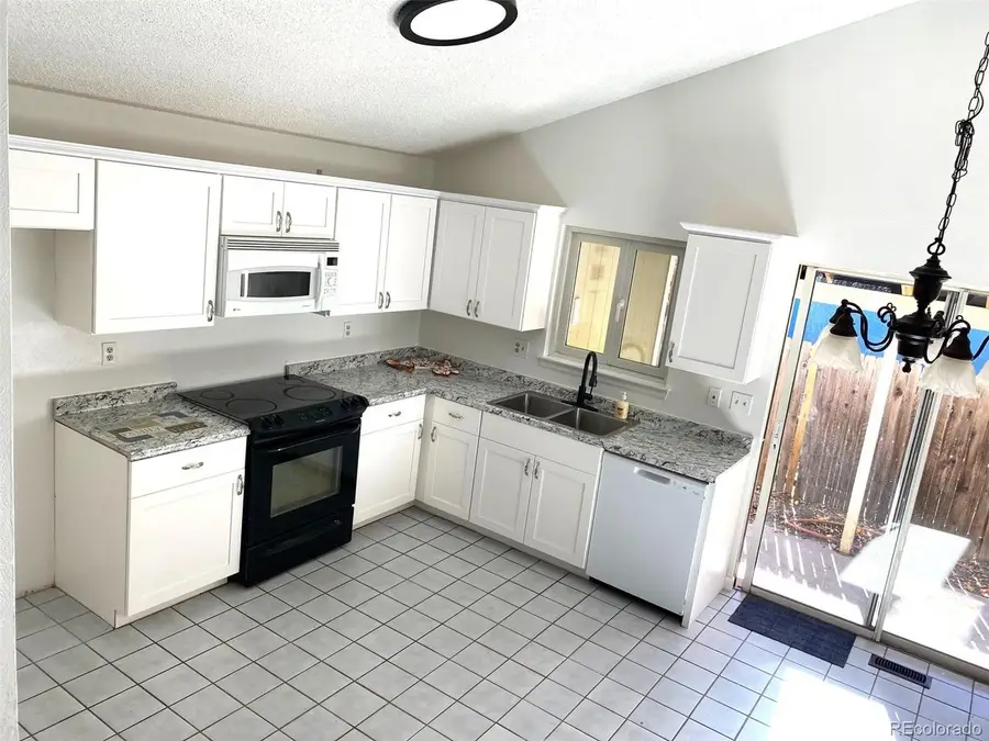 4865 S Espana Ln, Centennial, CO 80015 - #3