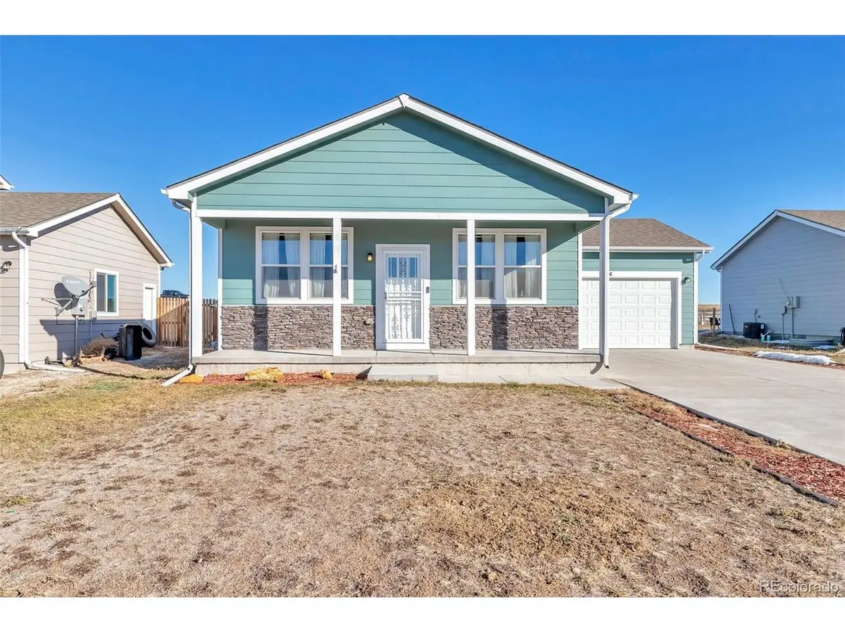 436 S 3rd Ave, Deer Trail, CO 80105 - #1