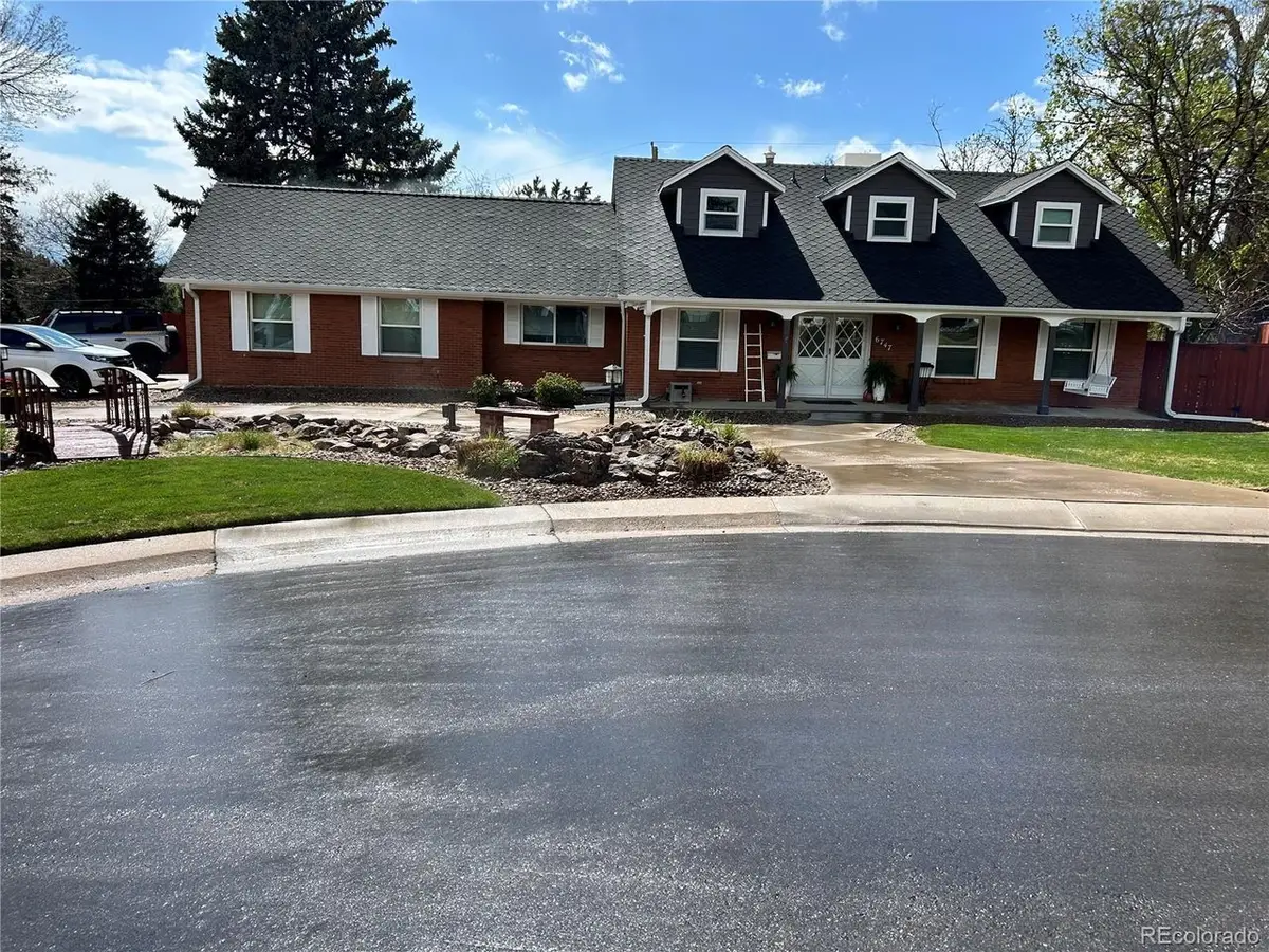 6747 S Jackson Ct, Centennial, CO 80122 - #1