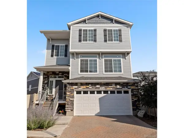 3944 N Quatar Ct, Aurora, CO 80019