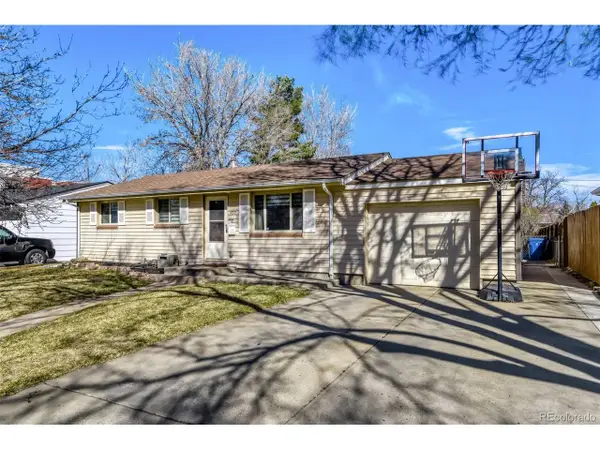 922 S Ironton St, Aurora, CO 80012