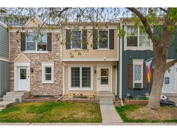 1242 S Idalia St, Aurora, CO 80017