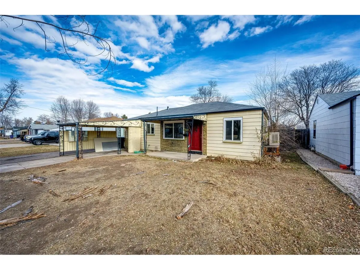 2050 S Irving St, Denver, CO 80219 - #1