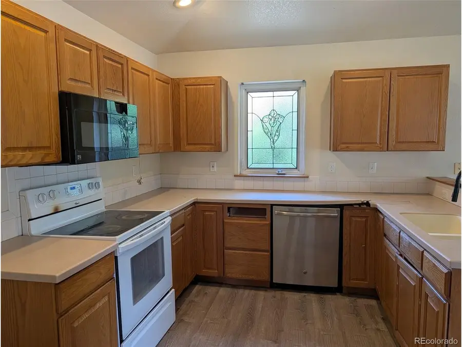 2673 Jarett Dr, Mead, CO 80542 - #3