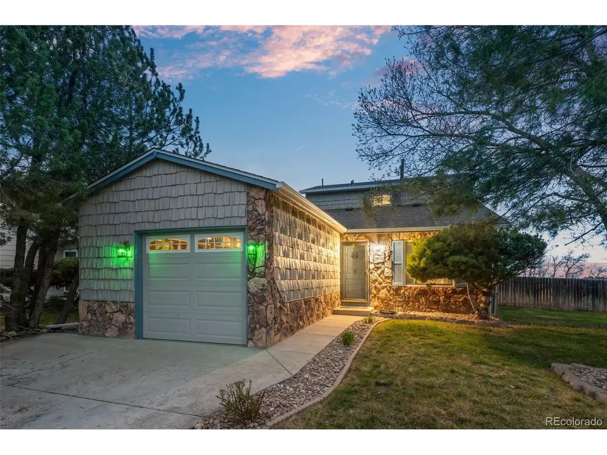 17551 E Temple Dr, Aurora, CO 80015 - #1