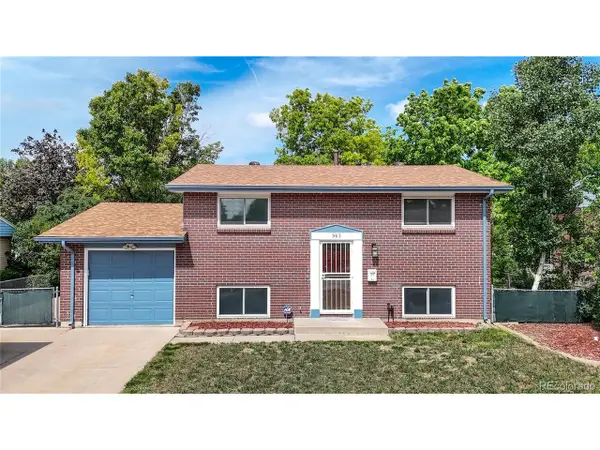 963 S Jamaica St, Aurora, CO 80012