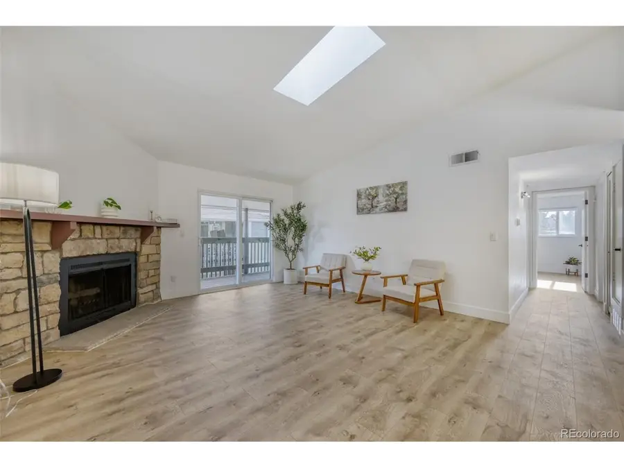 3484 S Eagle St #204, Aurora, CO 80014 - Image #2