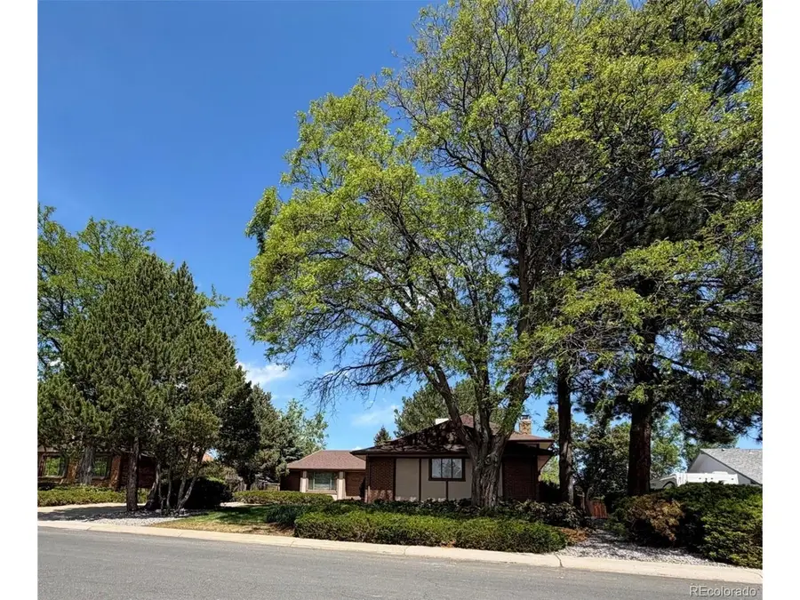 1055 E 16th Ave, Broomfield, CO 80020 - #2