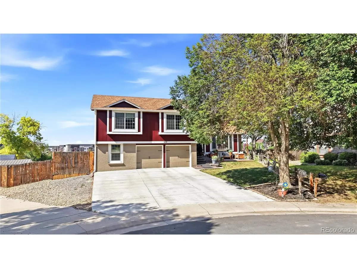 702 S Eagle St, Aurora, CO 80012 - #1