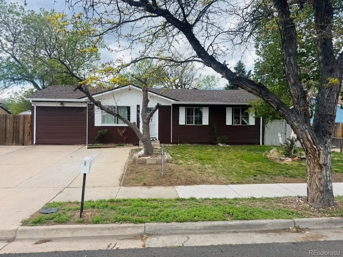 823 S Moline St, Aurora, CO 80012 - #1