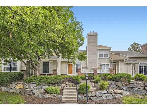 2902 W Long Cir #B, Littleton, CO 80120