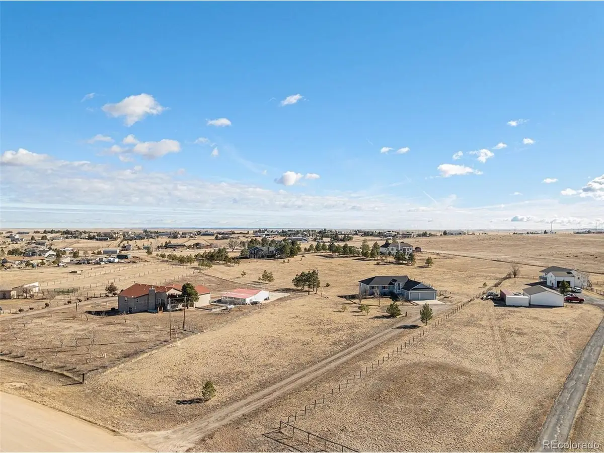 7736 S Shenandoah Dr, Elizabeth, CO 80107 - Image #1