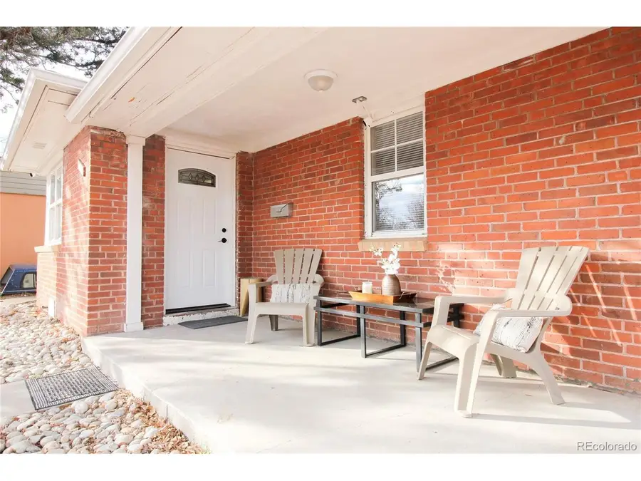 1373 Florence St, Aurora, CO 80010 - Image #2