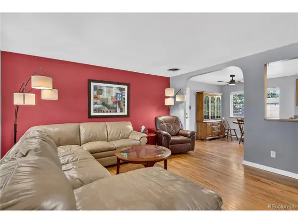 4977 S Perry St, Littleton, CO 80123
