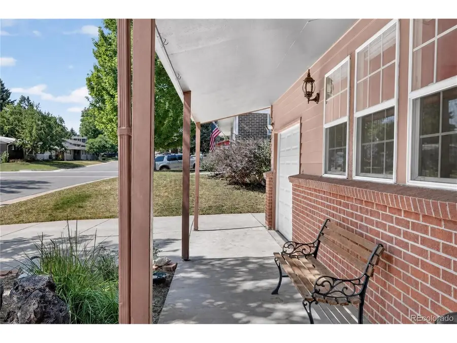 4977 S Perry St, Littleton, CO 80123 - #3