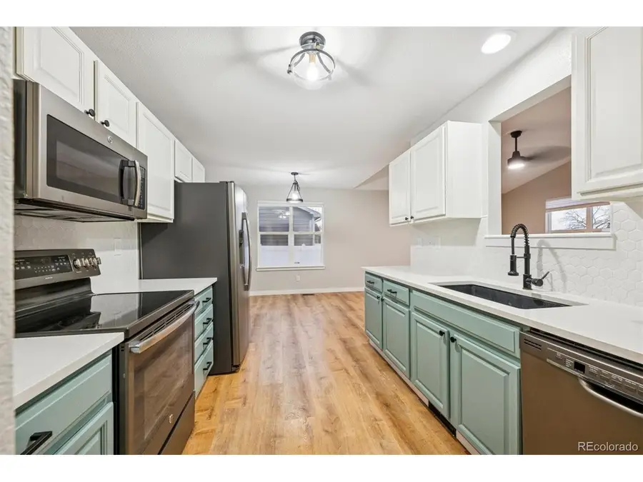 7003 Mount Nimbus St, Wellington, CO 80549 - Image #2