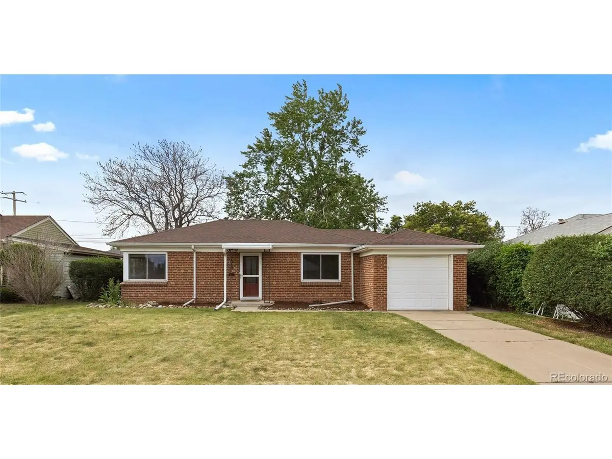 3340 E 30th Ave, Denver, CO 80205 - #1