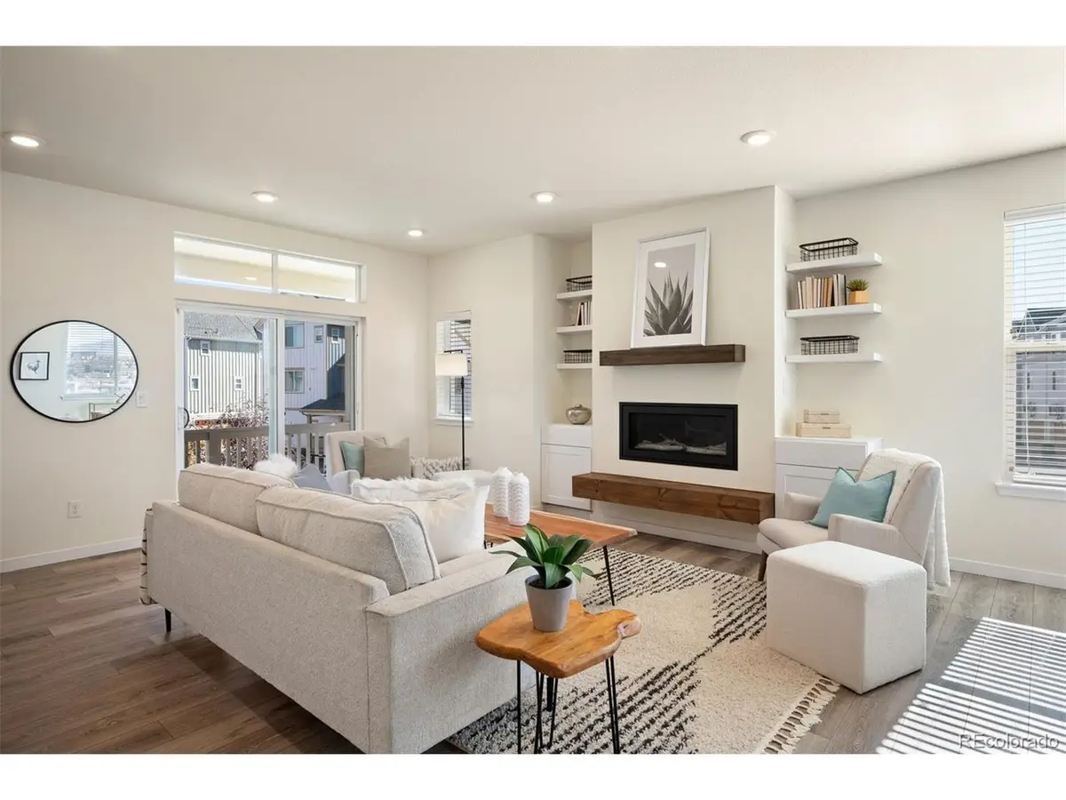 2845 S Fox Ct, Englewood, CO 80110 - Image #1