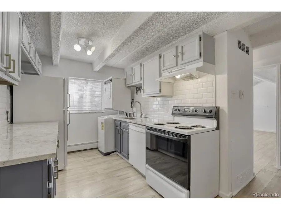 1180 Yosemite St #210, Denver, CO 80220 - #2