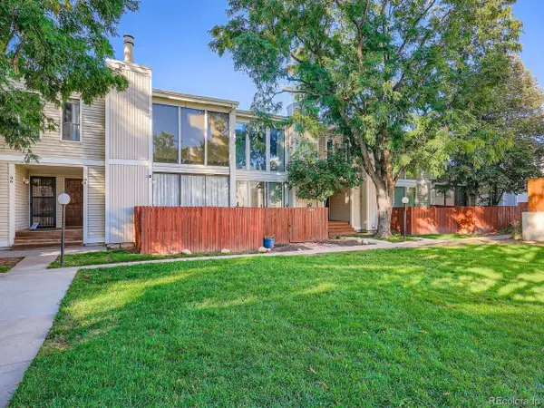 1050 S Monaco Pkwy #88, Denver, CO 80224