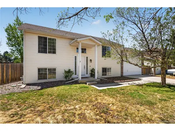 952 S Quintero Ct, Aurora, CO 80017