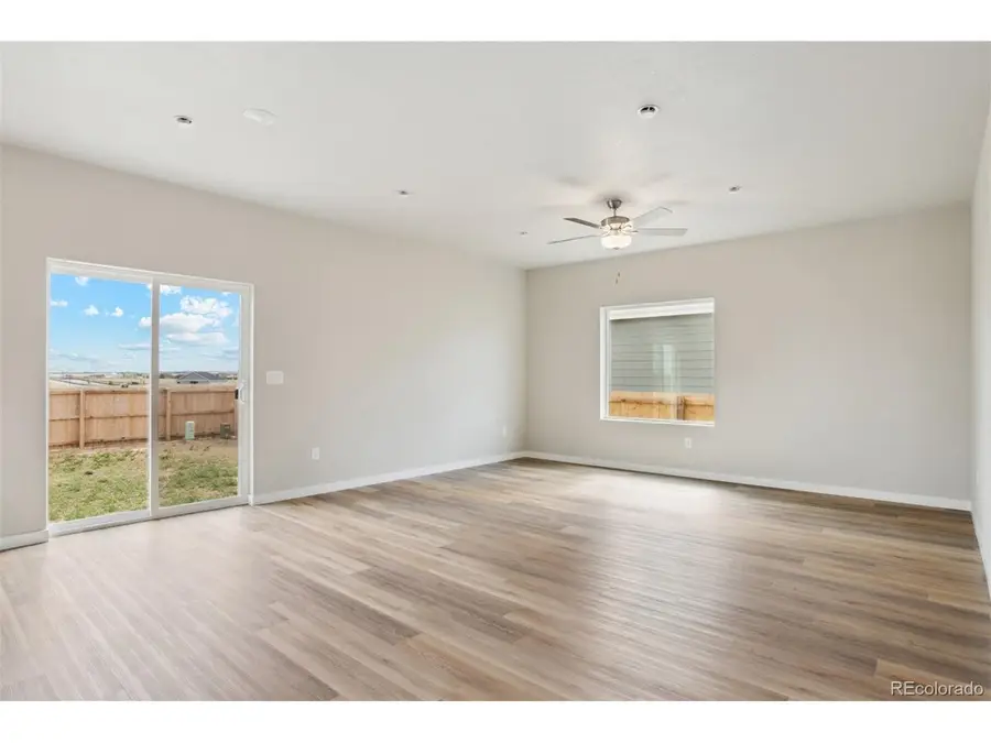 48240 Shetland Dr, Bennett, CO 80102 - #3