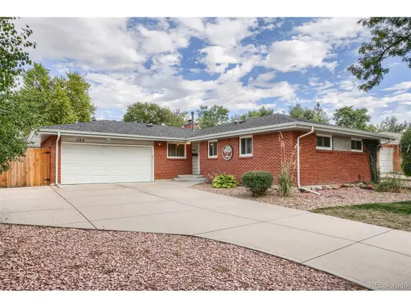 392 Lima St, Aurora, CO 80010