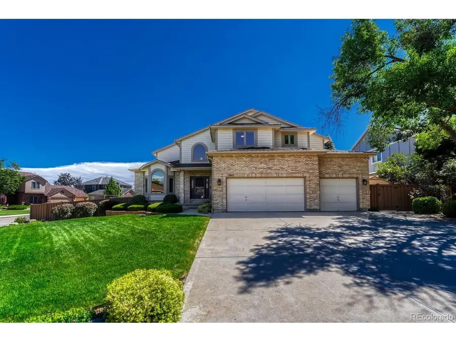 563 Columbine Ave, Broomfield, CO 80020 - #2