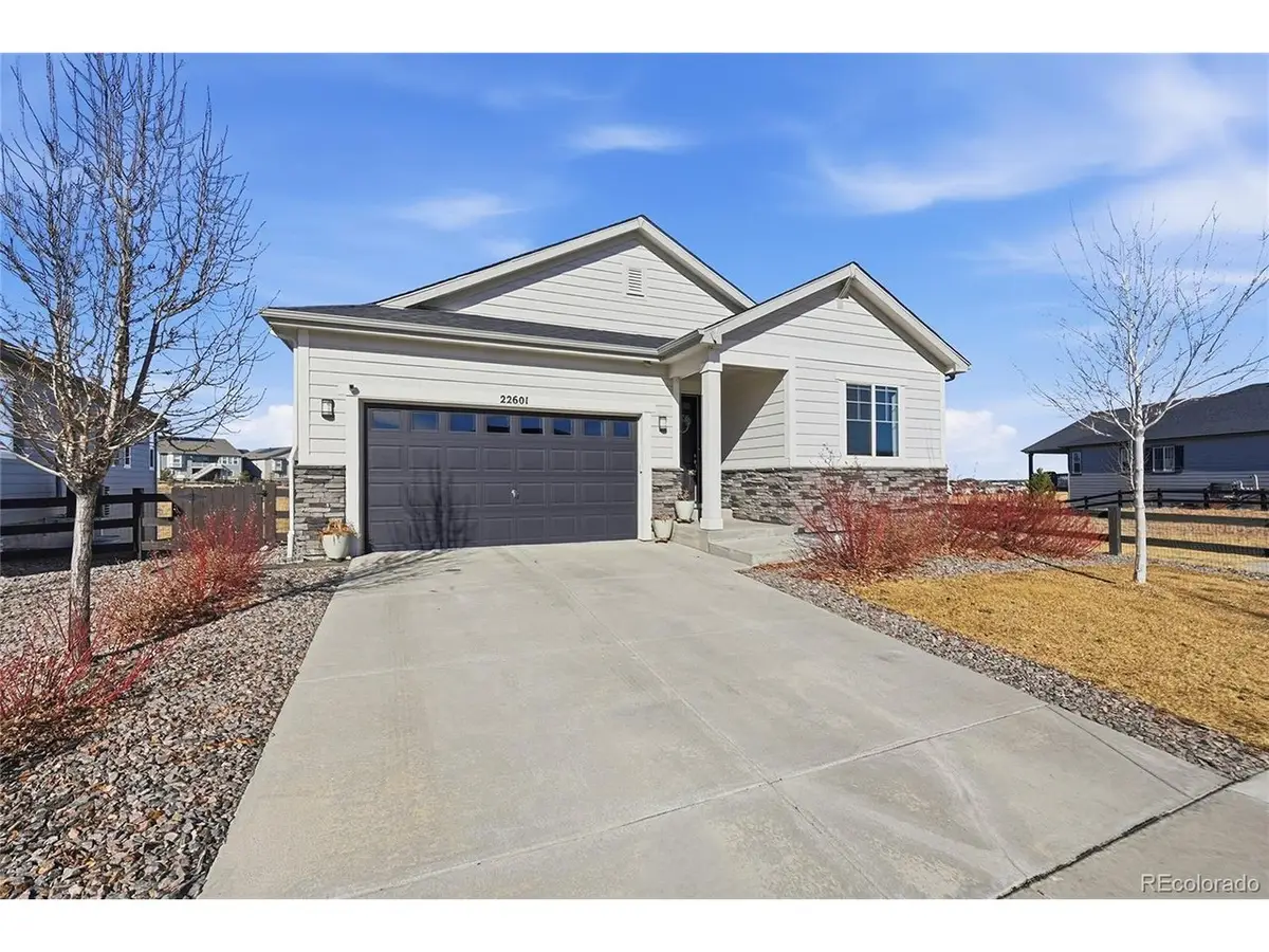 22601 E Narrowleaf Cir, Aurora, CO 80016 - Image #1