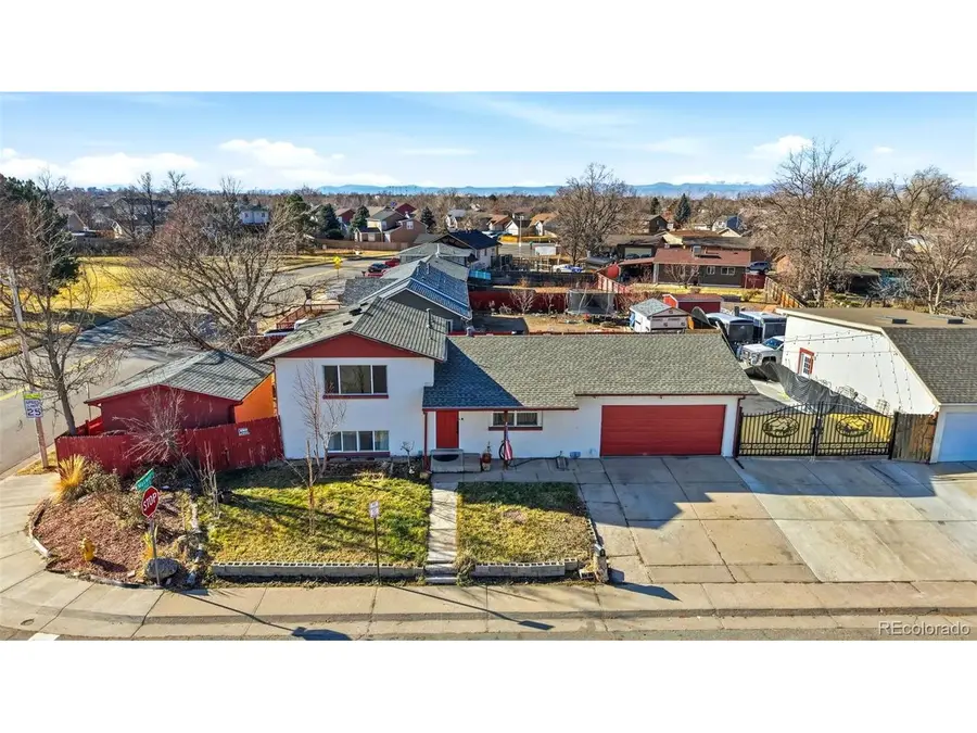 14470 Pensacola Dr, Denver, CO 80239 - Image #2