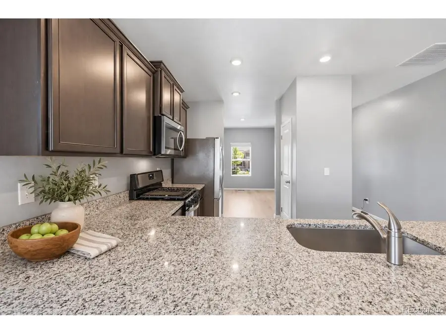 389 Maple St, Bennett, CO 80102 - #3