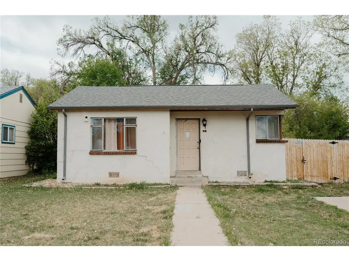 5 Stuart St, Denver, CO 80219 - #1