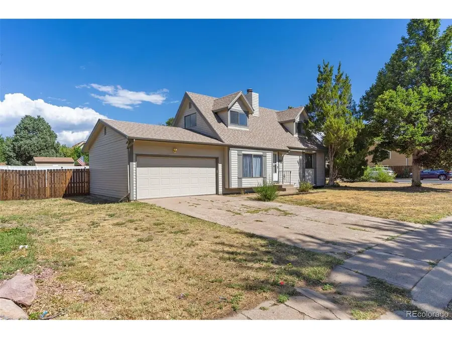 2210 Farnsworth Dr, Colorado Springs, CO 80916 - #2