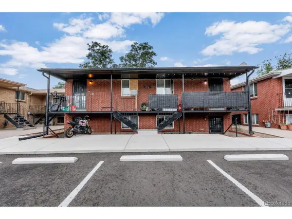 8726 W 54th Pl, Arvada, CO 80002