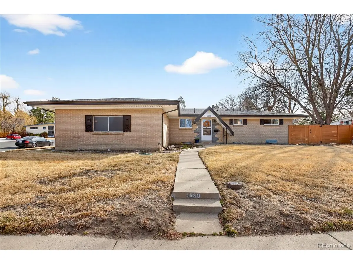 1880 S Monaco Pkwy, Denver, CO 80224 - #1